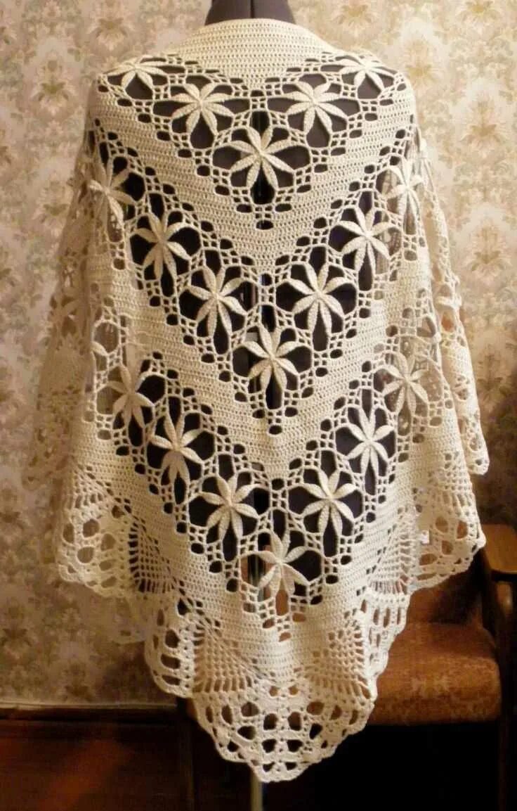 Красивые шали вязание крючком. Красивые шали вязание крючком. Шаль скаут шал. Красивые шали вязание крючком. Вязаный платок.