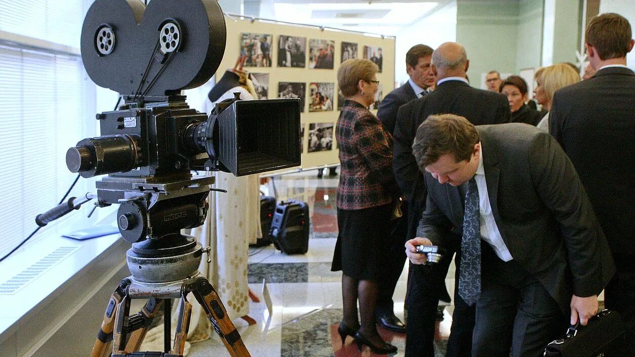 канал мосфильм тв золотая коллекция. мосфильм 90 годы. телеканал мосфильм золотая. паккард нижний новгород. телеканал мосфильм золотая коллекция программа.