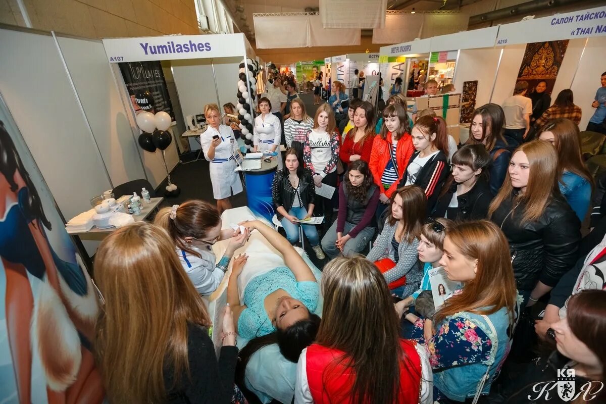 Ярмарка идеал красоты в сибири красноярск. Идеал красоты новосибирск северная 43. Трэш салон красоты. Ужур салон красоты идеал. Идеал красоты сибирь.