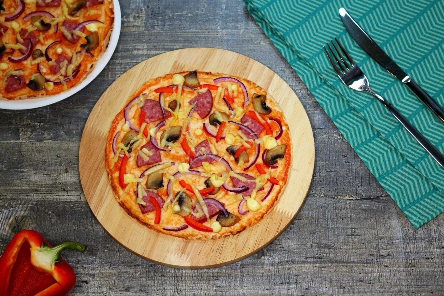 Pizzadilla (aka Quesadilla Pizza) Pizza recipes homemade, Pizzadilla recipe, Rec
