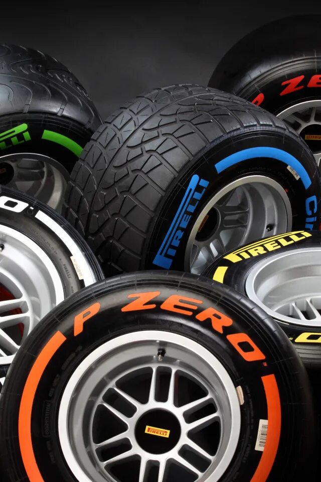 Загрузи колеса. Pirelli tires f1 2025. pirelli formula 1. p zero pirelli wheels ferrari f1. колеса пирелли формула.