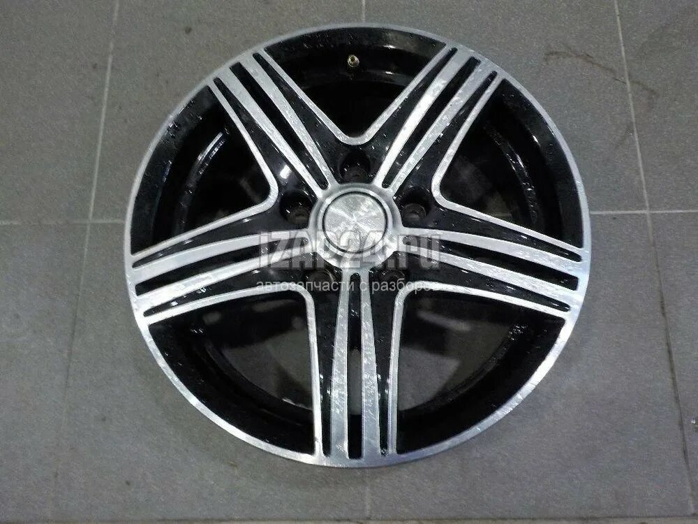 Диск колесный джили эмгранд. На. Диск колесный литой geely mk 16 центральное отверстие. Литые диски на джили эмгранд ес7 р16. Шины на джили эмгранд х7 размеры.
