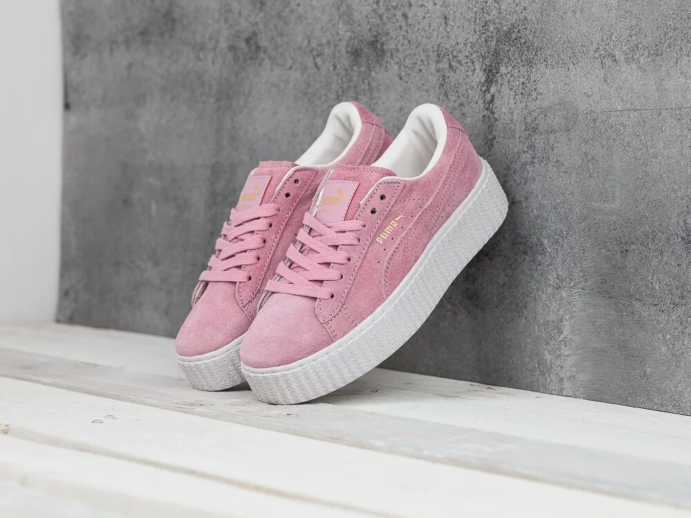 Puma розовые кроссовки. Puma Suede розовые. Puma Suede Creepers. Puma кроссовки женские розовые. Кроссовки Пума женские розовые.