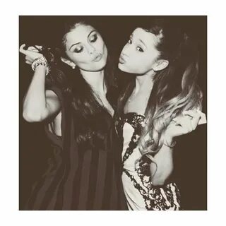 Ariana grande friends