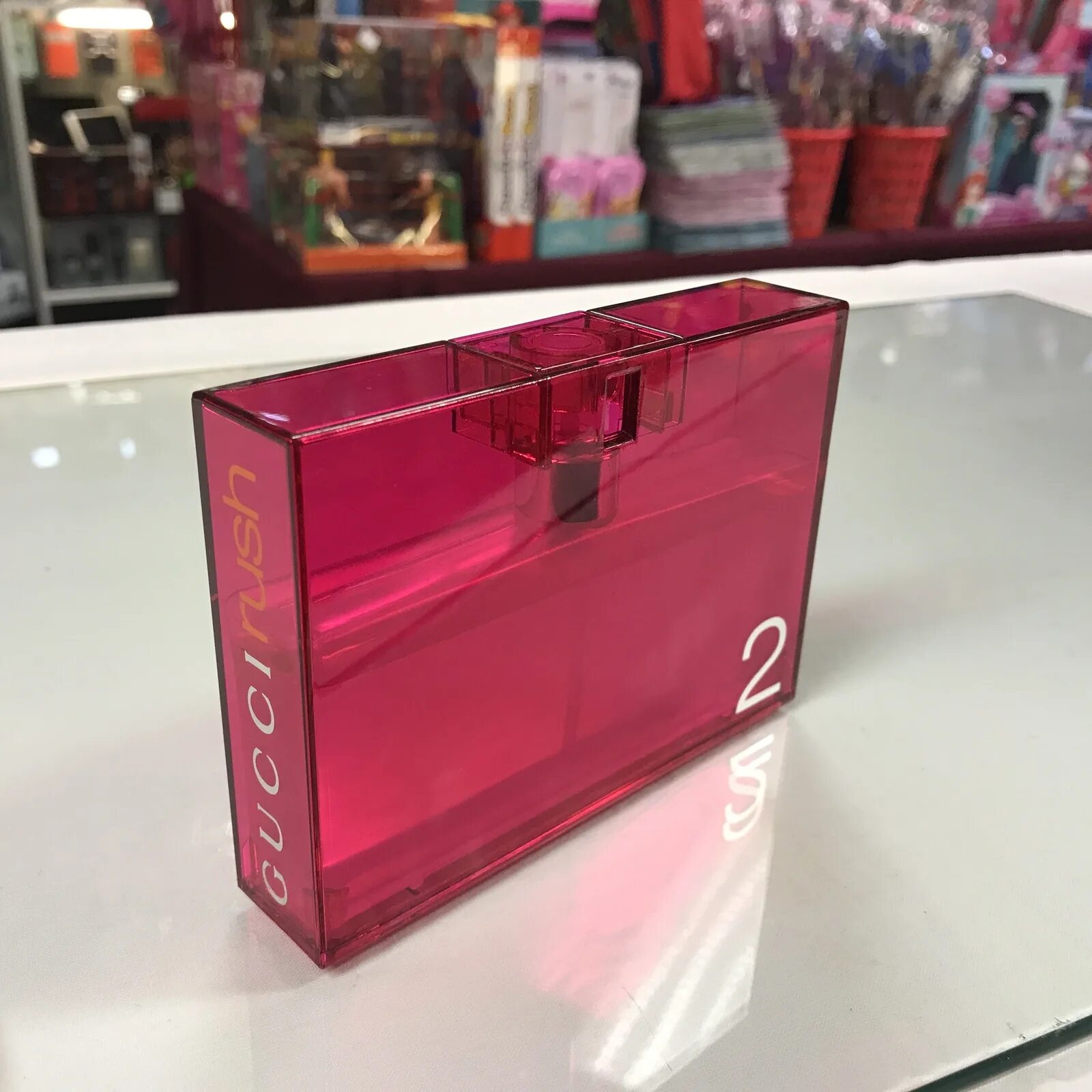 Гуччи раш 2 купить. Gucci Rush 2. Gucci Rush 2 Perfume. Gucci Rush 2 Gucci. Gucci Rush 30ml.