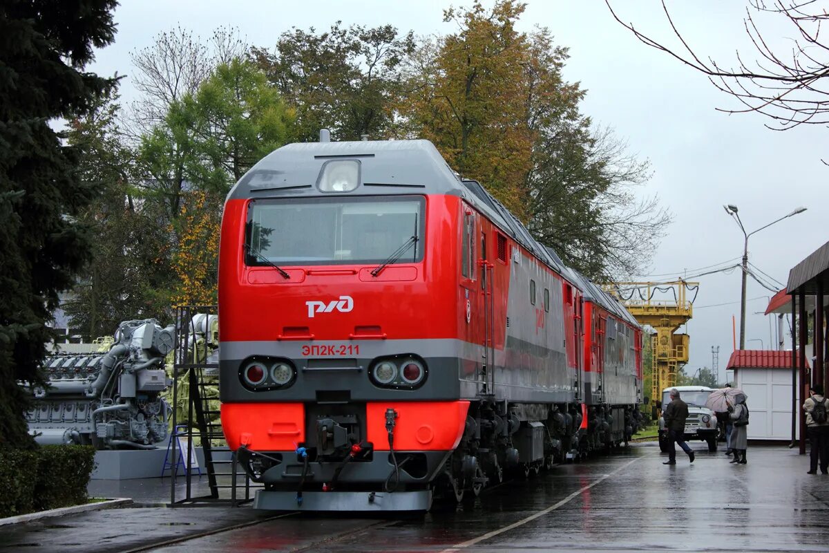 Электровоз эп 2. Коломенский завод эп2к. Электровоз эп2к. Тепловозы Коломзавод. Эп2к.