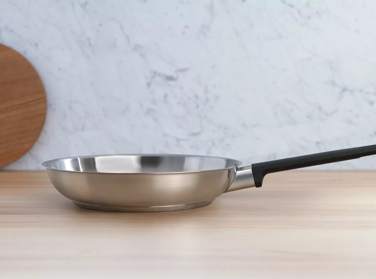 Прокаленная чугунная сковорода. Сковорода d28см ап "гранит". Сковорода berghoff ron сталь. Moulin villa сковороды 28 см. Rondell escurion rda-870 28 см.