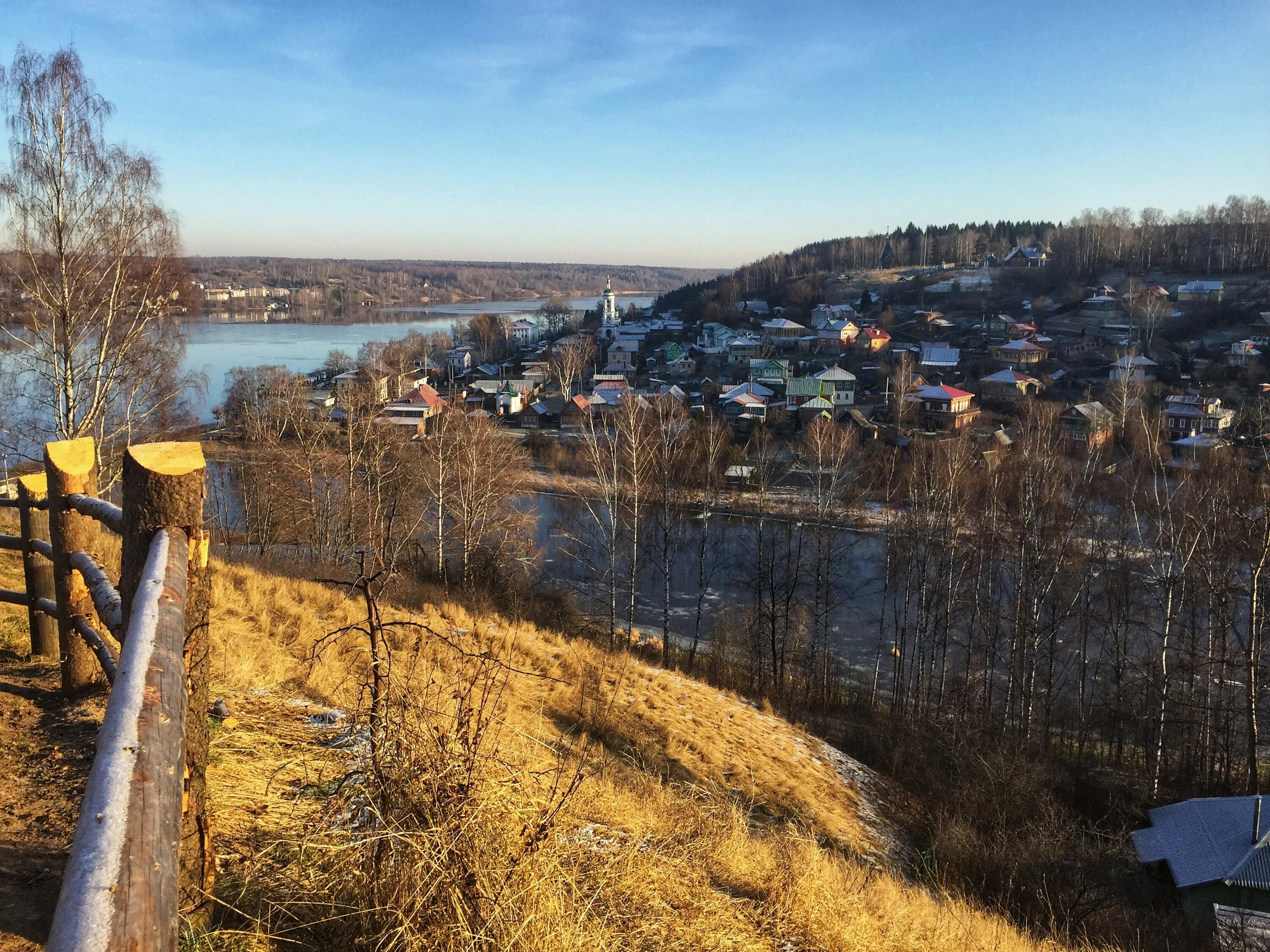 Иваново ноябрь. Крестный ход в иваново 4 ноября 2022. Осень снег город. Иваново ноябрь. Город иваново осень.