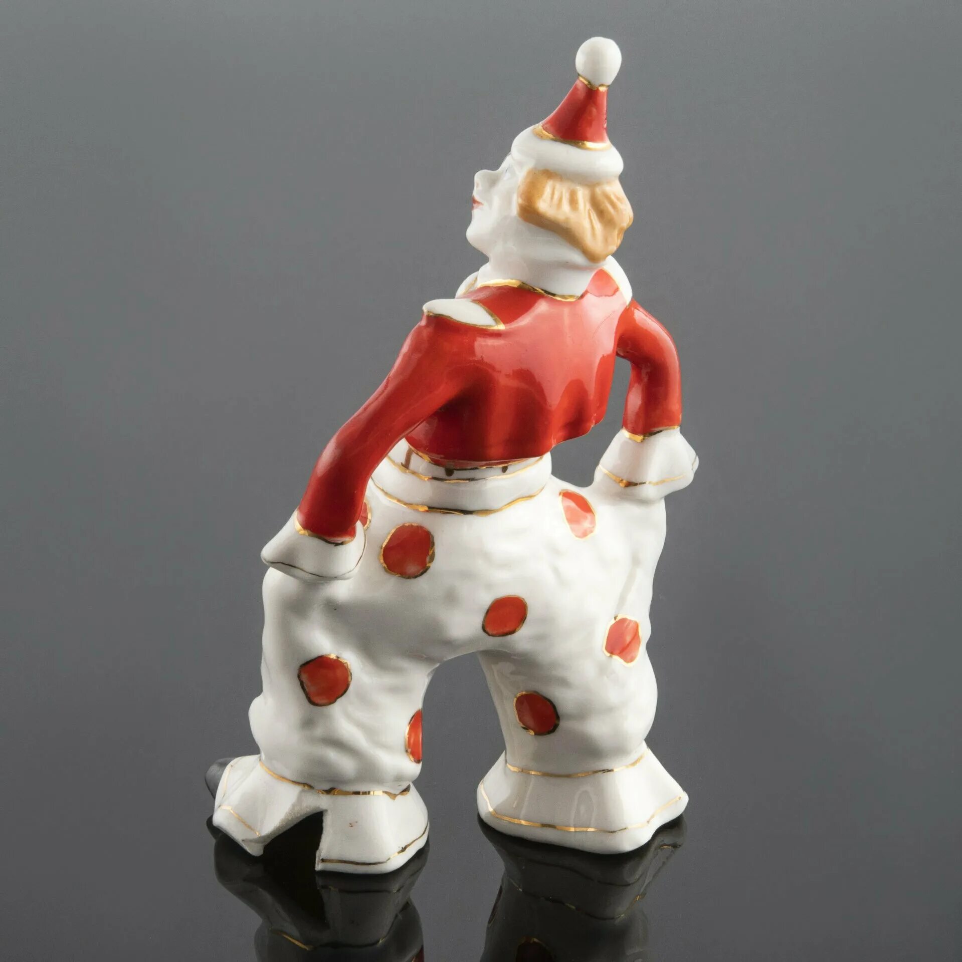 новодел вербилки клоун. клоун фарфор. статуэтки клоуны cosmos. клоун фарфор. фарфоровая статуэтка клоун с собачкой.