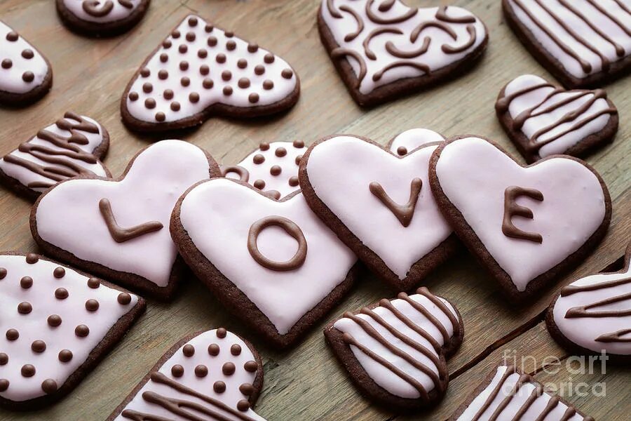 нежные сладости. красивые пожелания для печенья. сладкие сердечки. самое популярное печенье. печеньки ванильки а4.