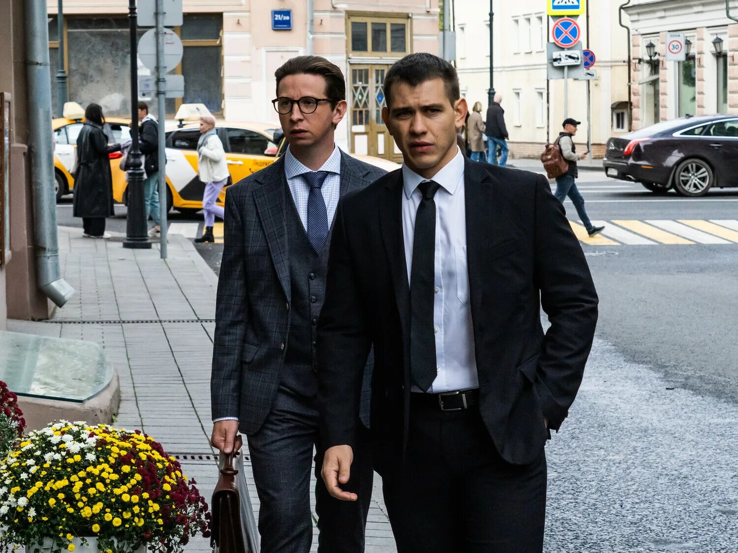 музыка из телохранители на тнт