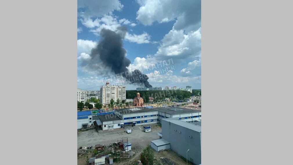 Пожар в володарском районе брянска. Пожар сегодня. пожар в детском саду. пожар в брянске. пожар на большом полпино брянск сегодня.