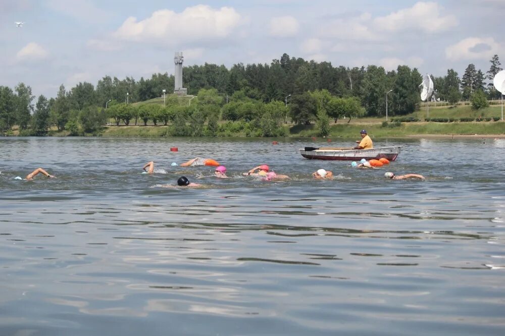 Кантатское водохранилище Железногорск. Городское озеро Железногорск. Озеро Железногорск Красноярск. Городское озеро Железногорск Курская область. Железногорского водохранилища курской обл