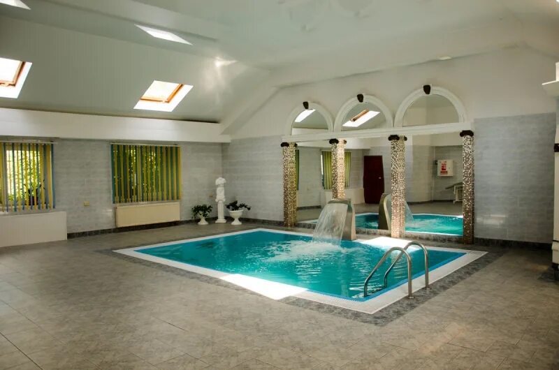 Аренда дома тольятти. Яблоневая 33 тимофеевка. Загородный дом ягодный. Аренда дома тольятти. Комзина 6 тольятти.