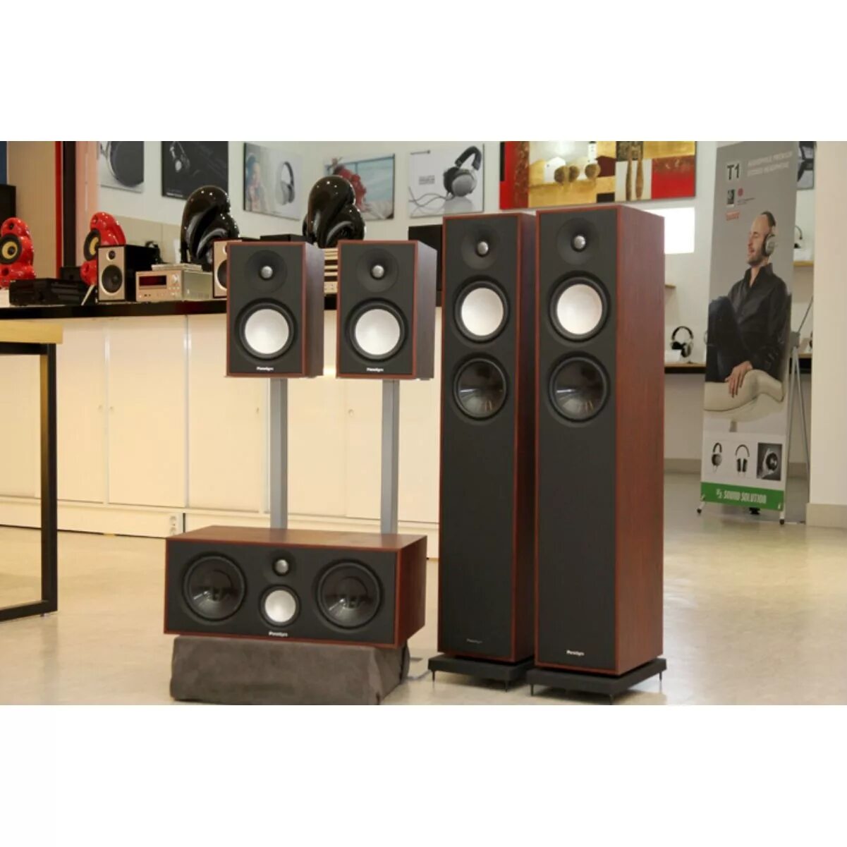 Paradigm monitor. Paradigm monitor