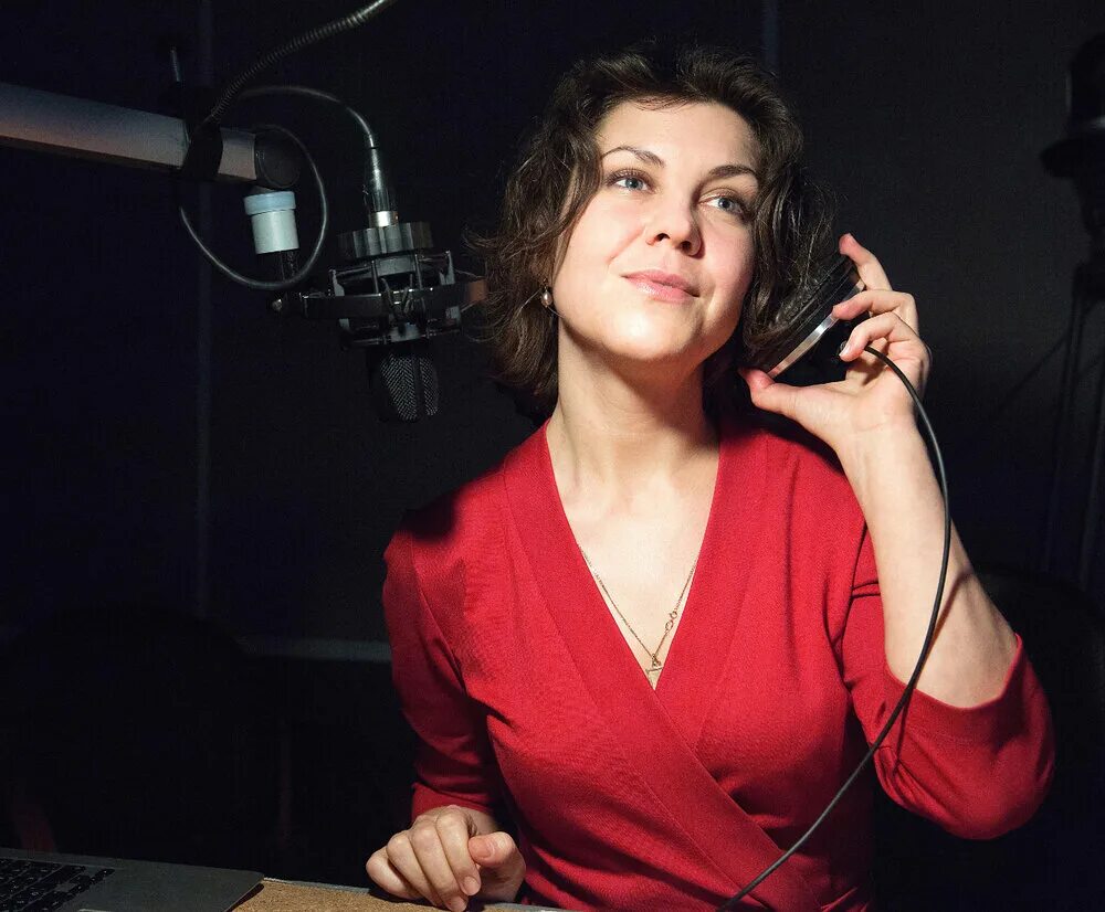 Дарья эриковна спиридонова. Алла митрофанова ведущая. Татьяна юрьевна коршилова. Константин панюшкин и екатерина березовская. Алина лаврентьева пак.