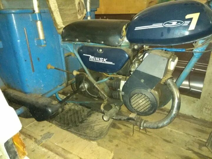 Трицикл из иж планета 3. Трицикл орион 200. Трицикл минск. Грузовой трицикл термит. Трицикл иж планета 5.