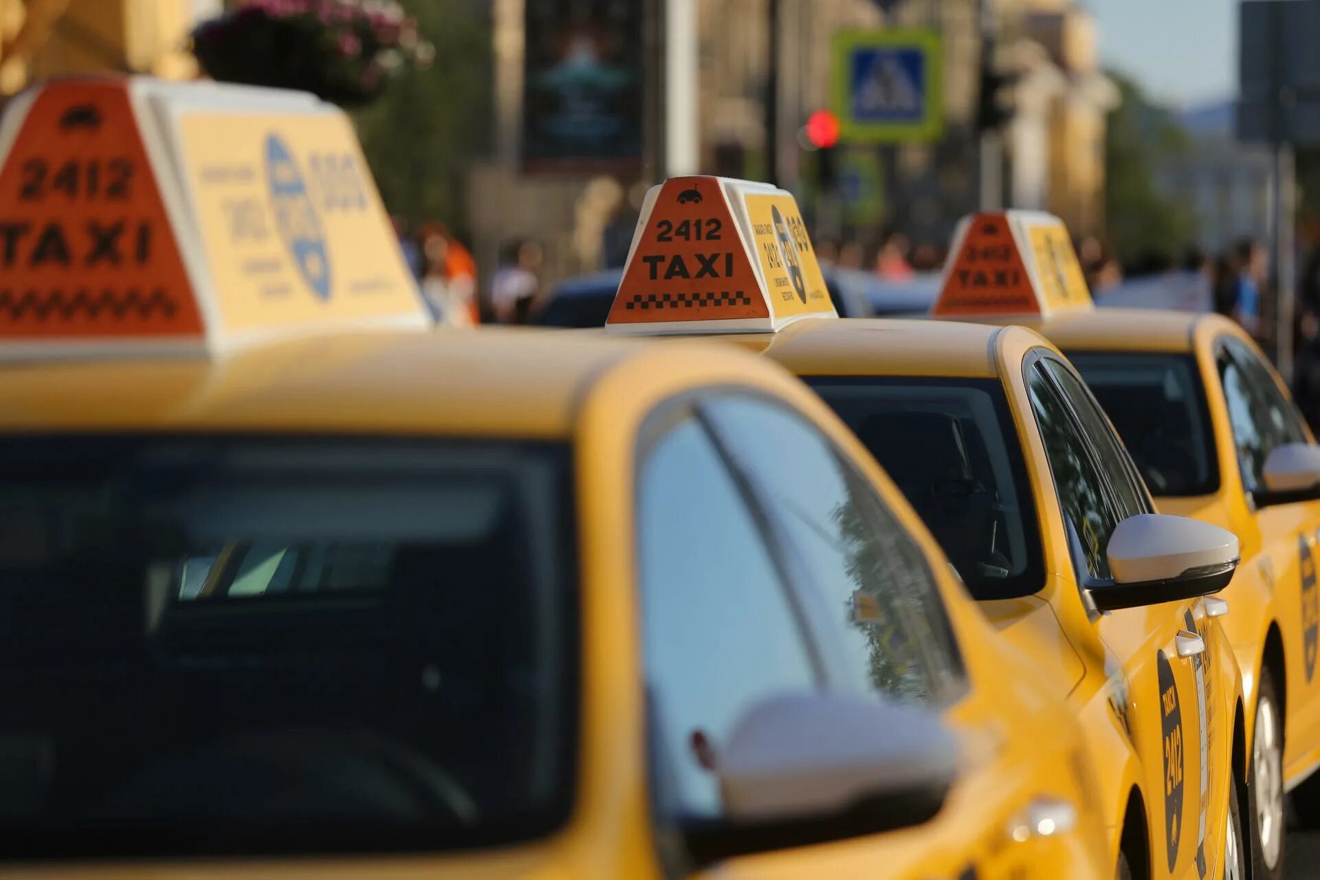 такси питер санкт-петербург. таксисты петербурга. таксисты питера. такси картинки. такси питер.