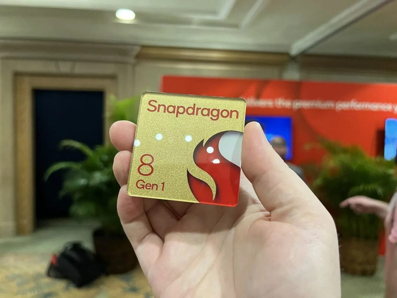 Qualcomm Snapdragon 8 Gen 1. Qualcomm Snapdragon 8 Plus Gen 1. Телефоны на Snapdragon 8 Gen 1. Снапдрагон 8 gen1 под крышкой.