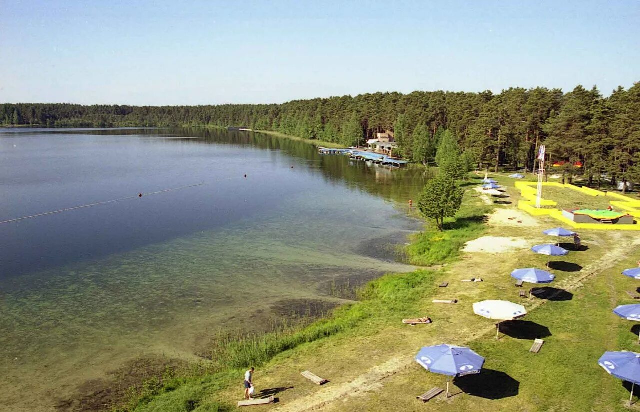 Saint lake шатура пляж. Бордуковское белое озеро шатура. Черное озеро косино. Белое озеро шатура пляж. Белое озеро пляж отзывы.