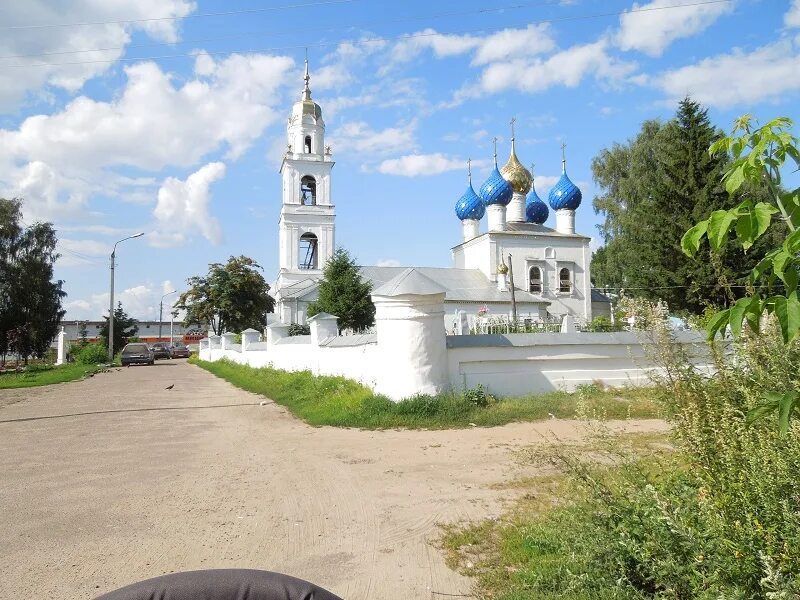 Яковлевская ярославль. Яковлевская ярославль. Яковлевская церковь ярославль фото. Яковлевская улица ярославль. Благовещенский храм ярославль.