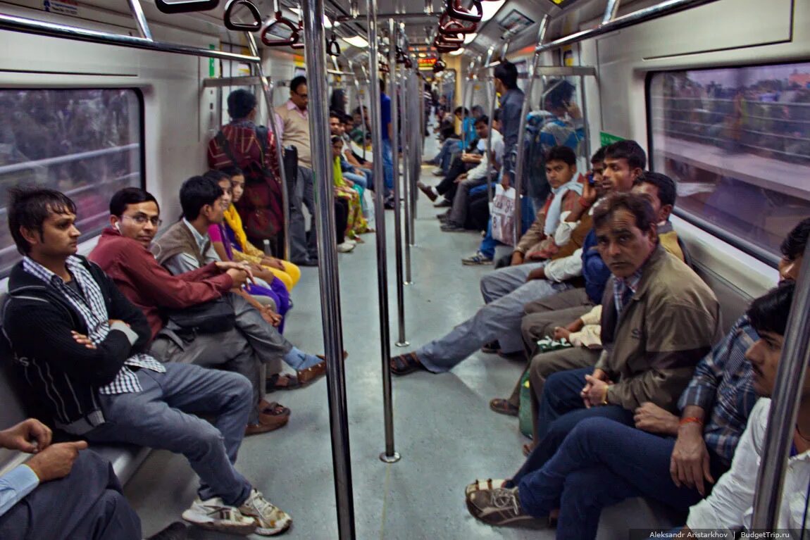 Делийский метрополитен метрополитены индии. Метрополитен дели. Метро в индии. Метро в индии. Метро в дели индия.