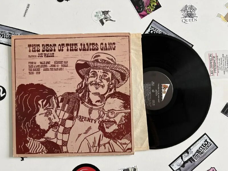 Dusty beats. Dusty beats. Turntable wallpaper for android. Van halen 1978 винил. Dusty beats.