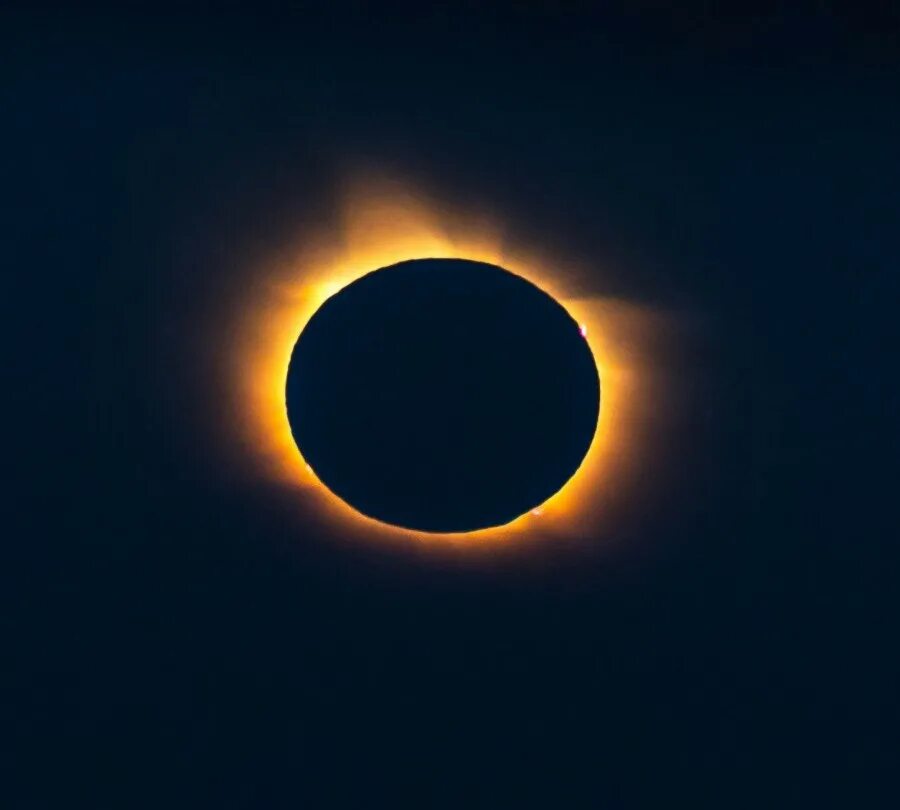 Вчера было солнечное затмение. Solar Eclipse 2021. Солнечное затмение 4 декабря 2021. Солнечное затмение 20 апреля. Солнечное затмение 20 апреля 2023.