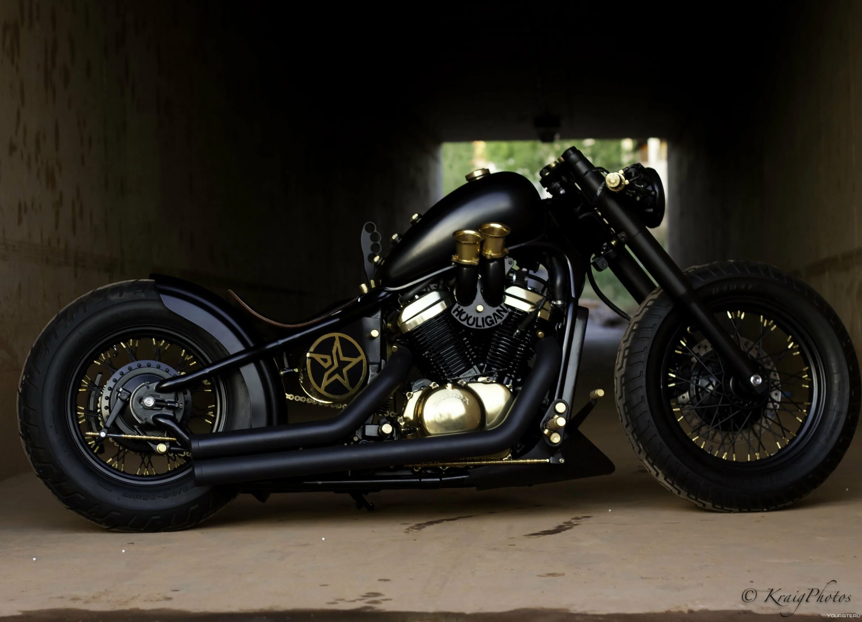 Мотоцикл Harley Davidson Bobber. Harley Davidson боббер. Харлей Дэвидсон боббер кастом. Мотоциклы Харлей Дэвидсон кастом боббер.