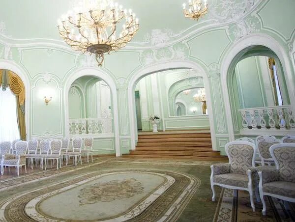 Брянск работа загсов. Дворец бракосочетания брянск. дворец бракосочетания 2.