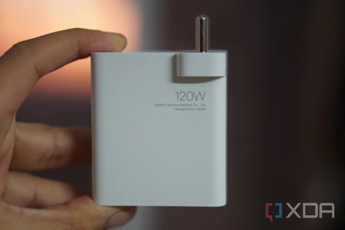 Зарядка 120 ватт xiaomi. Виво у13. Зарядка 200 ватт xiaomi. Смартфон iqoo monster. 120 watt зарядка.