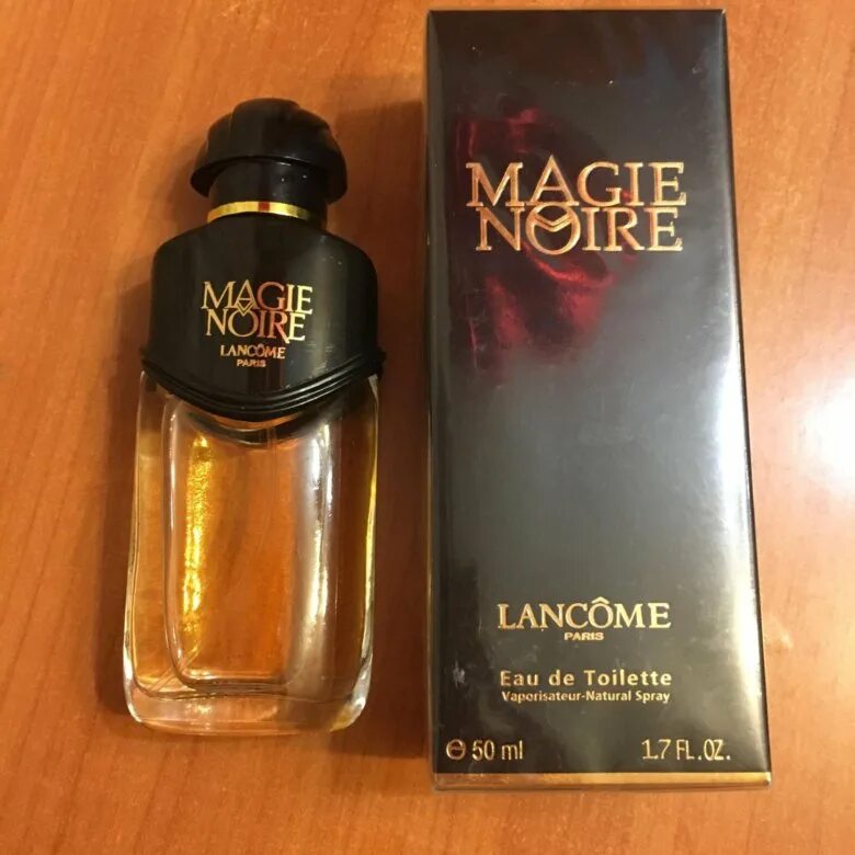 Ланком мажи нуар. Magia noire духи 100. lancome magie noire. lancome magie noire духи. ланком магия ночи.