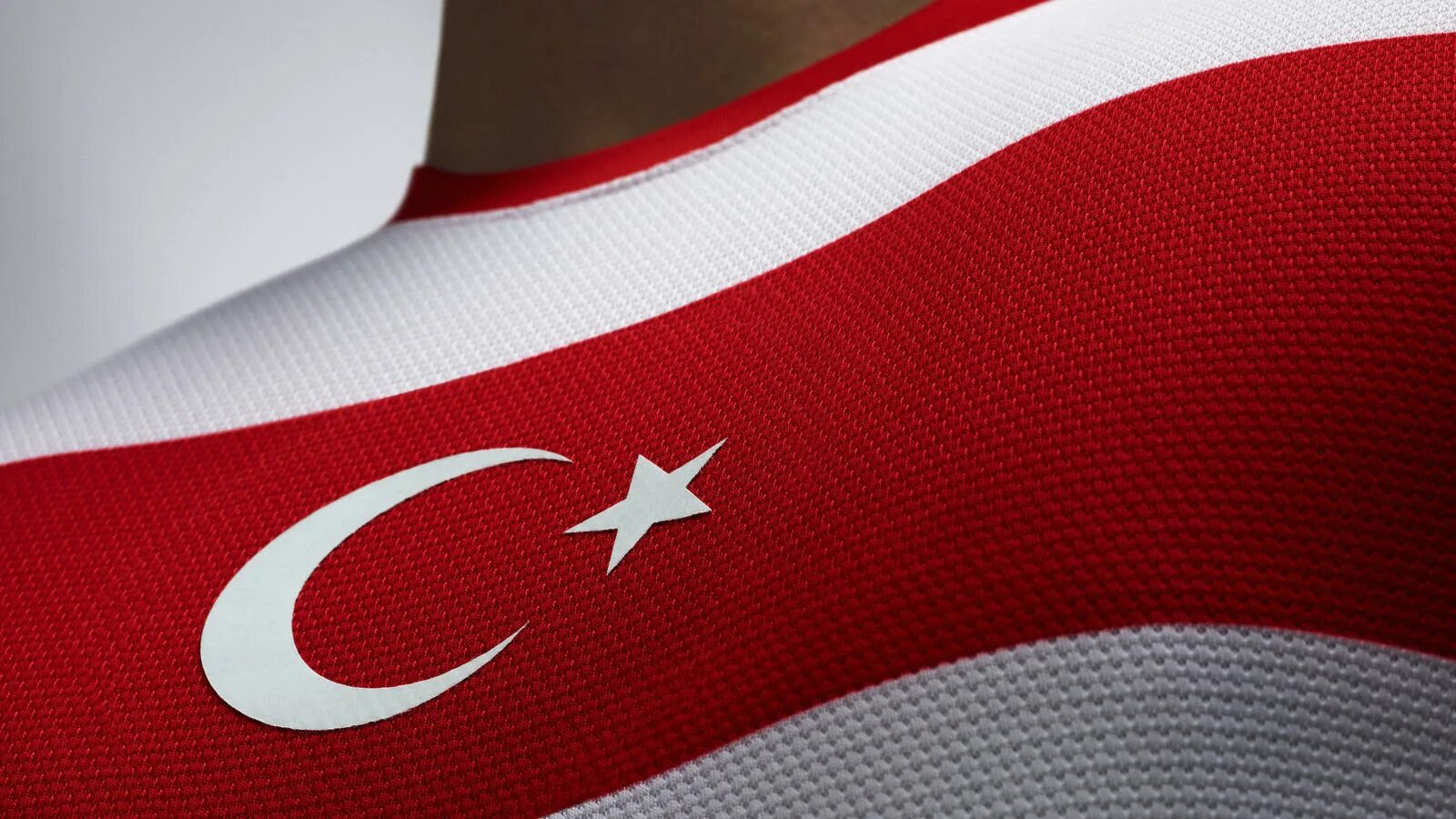 Найк турция сайт. Turkey 2004 Nike Kit. Nike в Турции. Флаг найк. Milli.