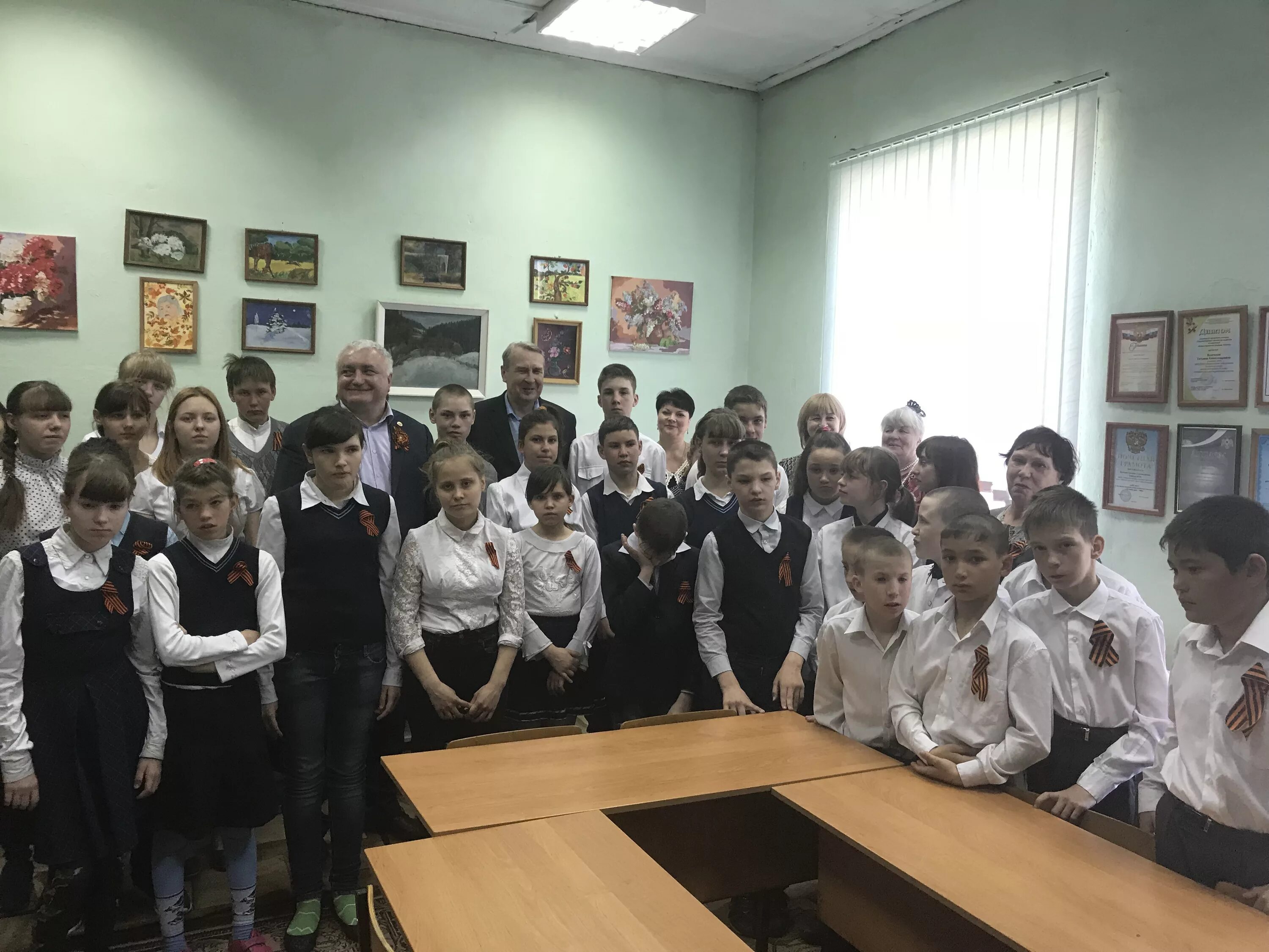 Средняя школа березово хмао. Березовская школа интернат поселок монетный. Березовская сош 10. Коу березовская школа-интернат хмао. Школа 2 березовский пос.