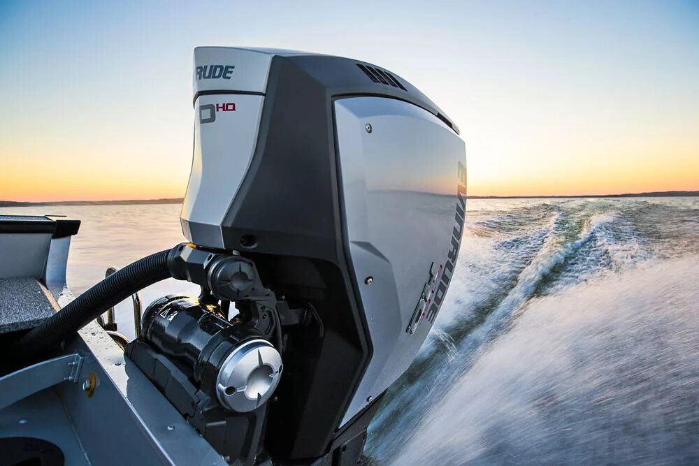 Evinrude e-Tec g2 150. Лодочный мотор Evinrude e250dcx. Лодочные моторы Evinrude e-Tec g2. Лодочный мотор Evinrude e200dpl.