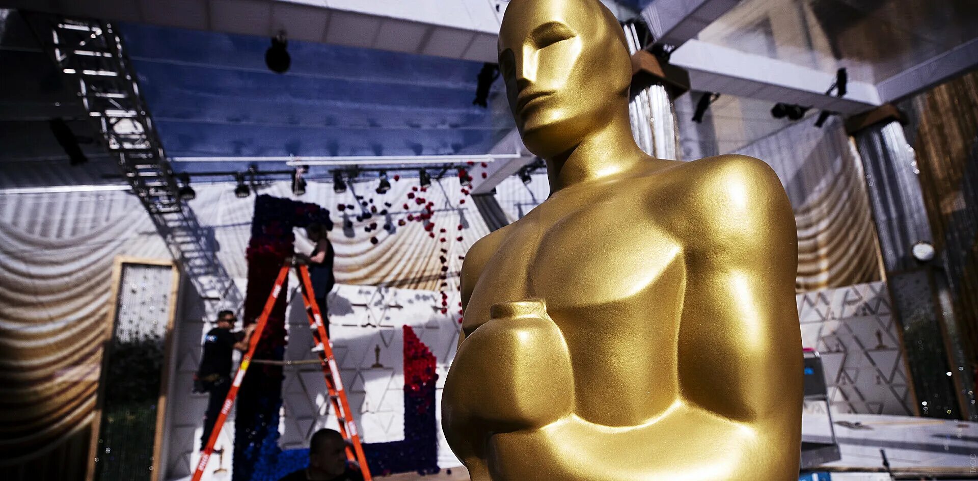 Oscar 2022 nominees. Оскар премия 2022 вывески. Оскар 2023. Награды Оскар 2023.