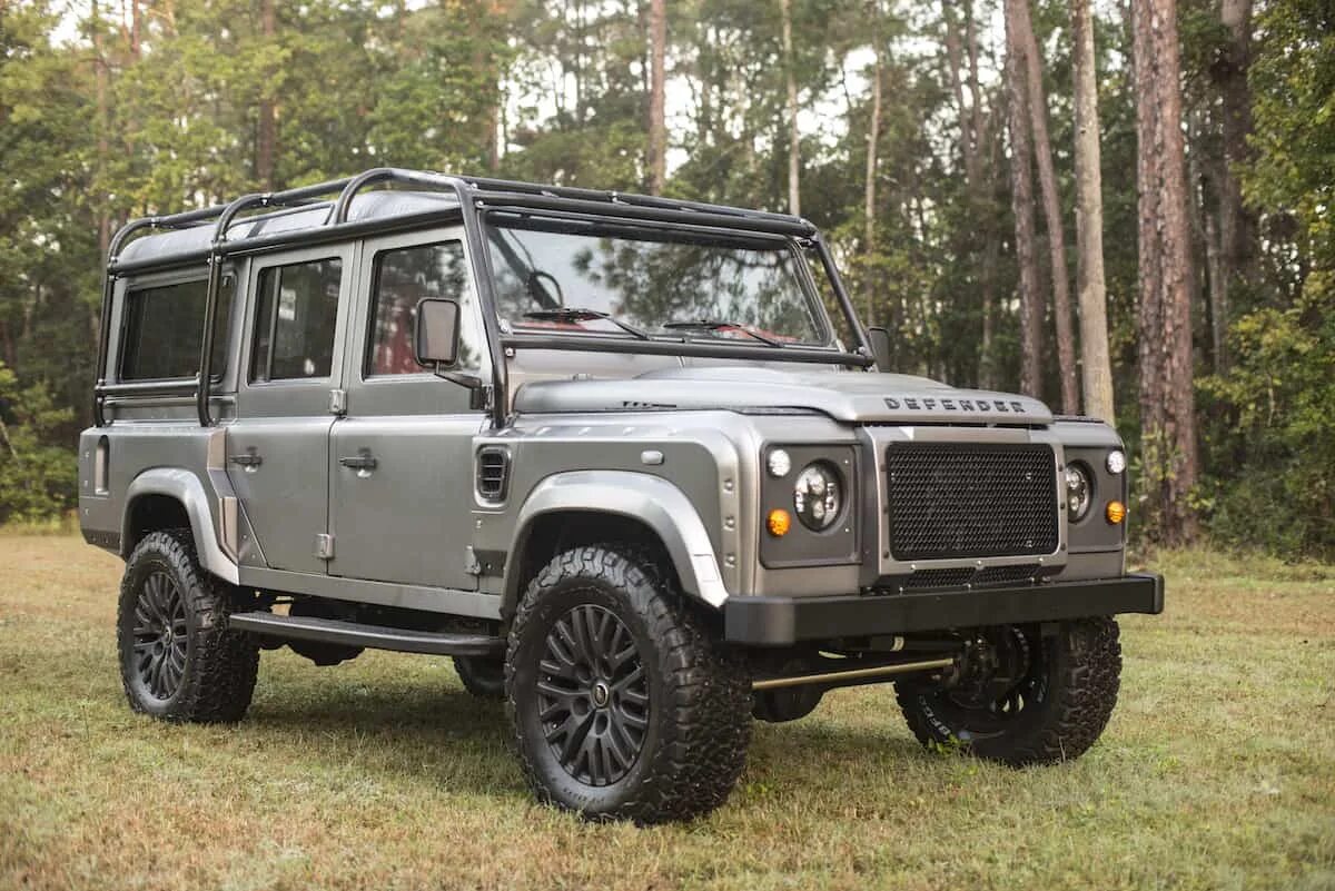 Defender 775. Ленд Ровер Дефендер 2017. Ленд Ровер Дефендер 110 2017. Ленд Ровер Дефендер 1. Ленд Ровер Дефендер 2005.