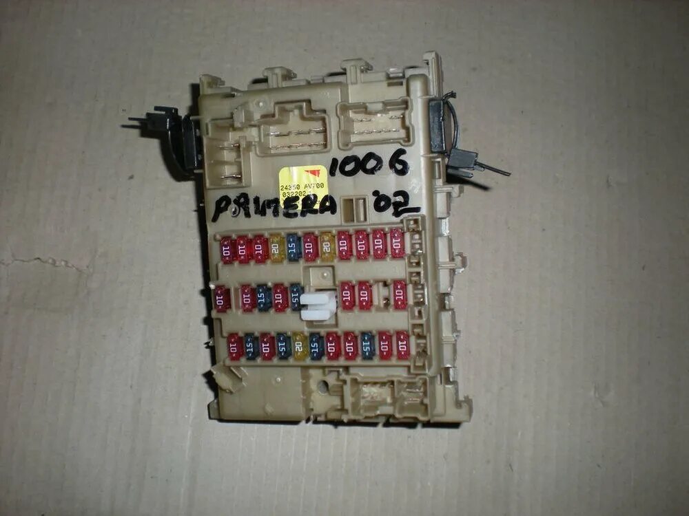Предохранители премьера п 12. Nissan primera p12 предохранители. Блок предохранителей ниссан примера п12. Схема. Блок предохранителей nissan primera p12.