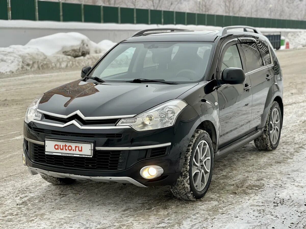 Свет ситроен с кроссер. Ситроен c-crosser 2012. новый ситроен с кроссер. ситроен с кроссер антихром.