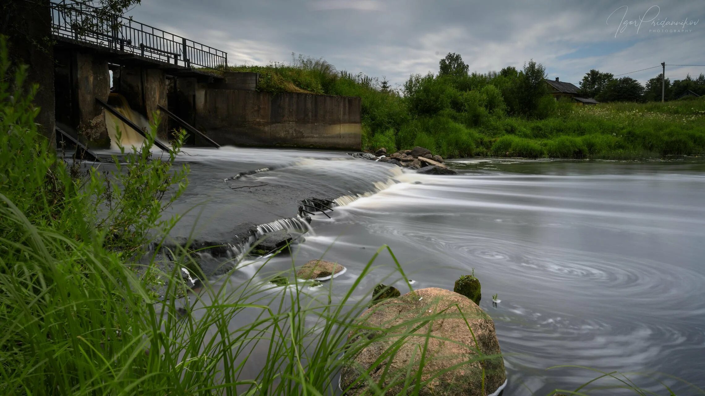 Никольское вода