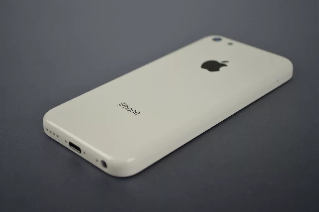 Айфон м5. Iphone 5c белый. Айфон 5c белый. Iphone 5 белый. Айфон 5 XR.