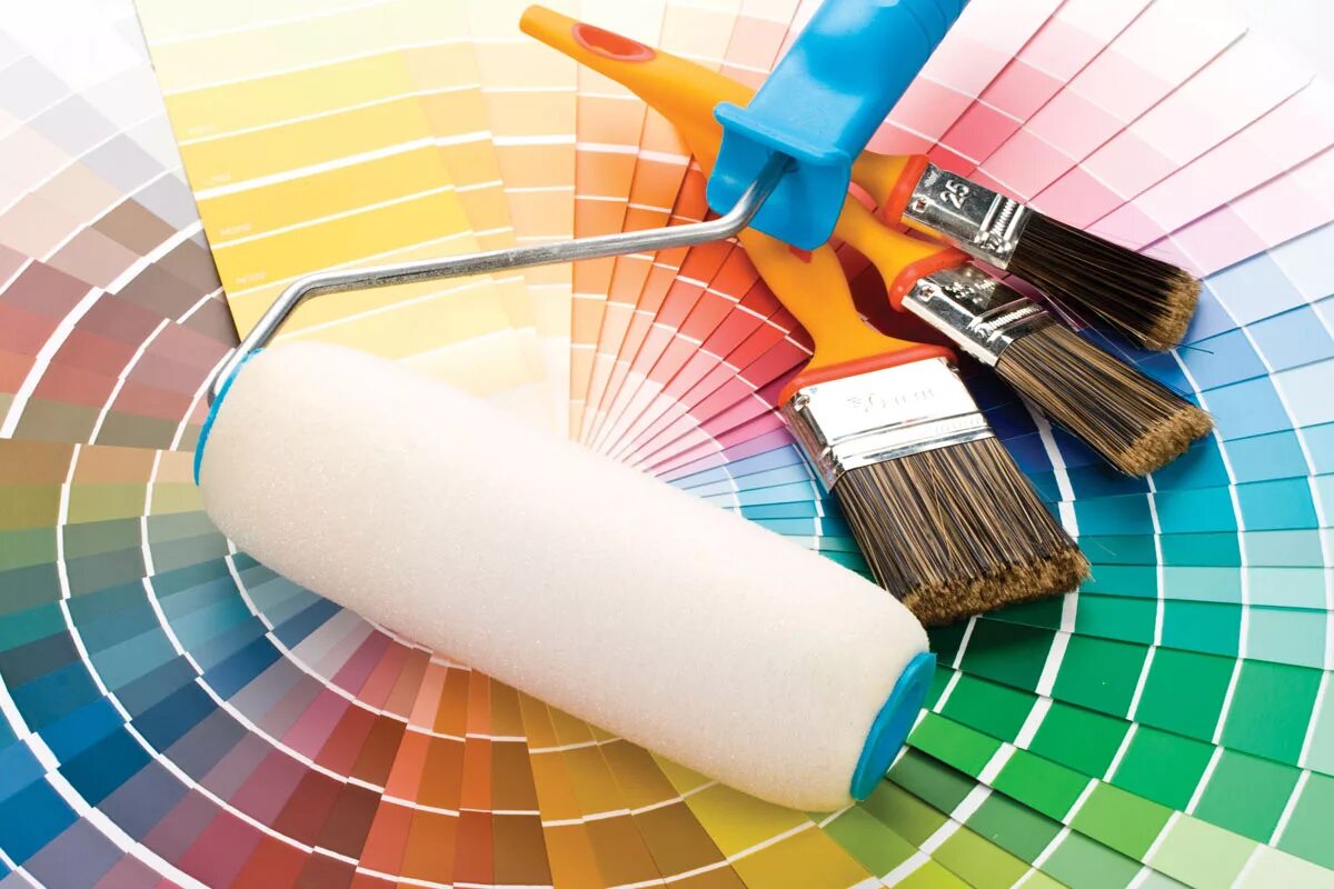 Краска интерьерная. Валик для краски. Кисти для окрашивания стен. Окраска стен. Правильные краски.