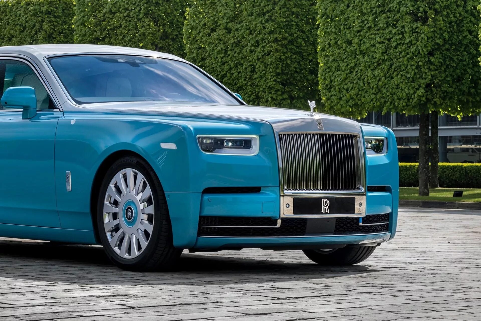 Новый rolls royce. Rolls Royce Phantom. Rolls Royce Phantom 2023. Rolls Royce Phantom 2021. Новый Rolls Royce Phantom 2020.