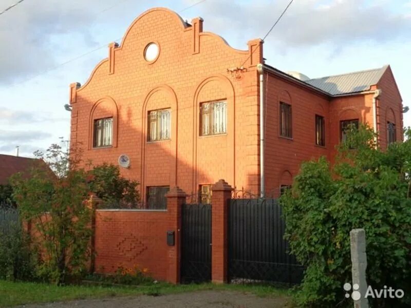 Дом ижевск ленинский. Ижевск частный сектор. загородный дом ижевск. коттеджи ижевск. дом в ижевске ленинский район.
