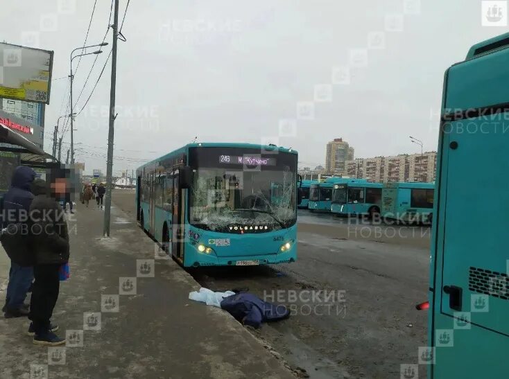 В петербурге автобус наехал на людей. Лазурный автобус дтп в купчино спб.