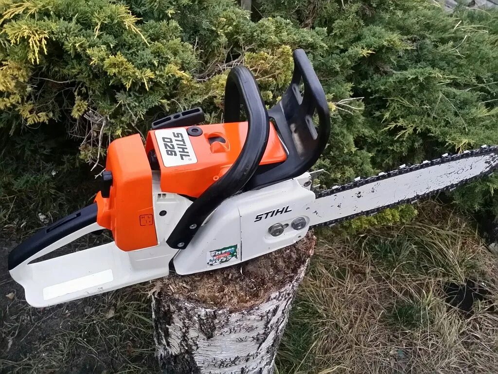 Пила stihl 26. Stihl 026. Штиль 026. Пила штиль выхлоп. Штиль 250 фото.