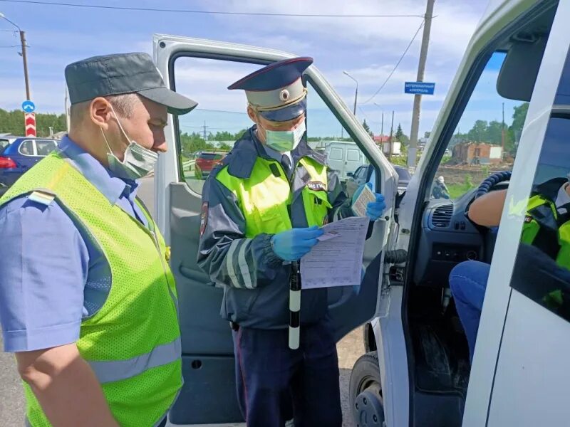 Государственный надзор за безопасностью движения. Автодорожный надзор. Госавтодорнадзор машина. Технадзор на транспорте. Дорожный автонадзор в России.