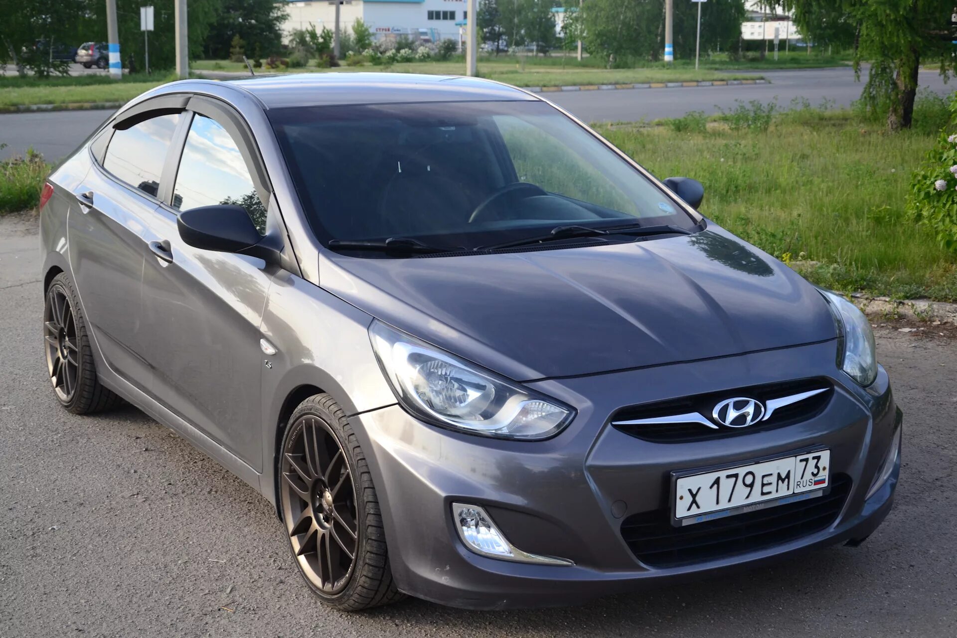 Солярис 18. Hyundai Solaris r18. Solaris 2013. Hyundai Solaris 2012 r18. Hyundai Solaris 2013.