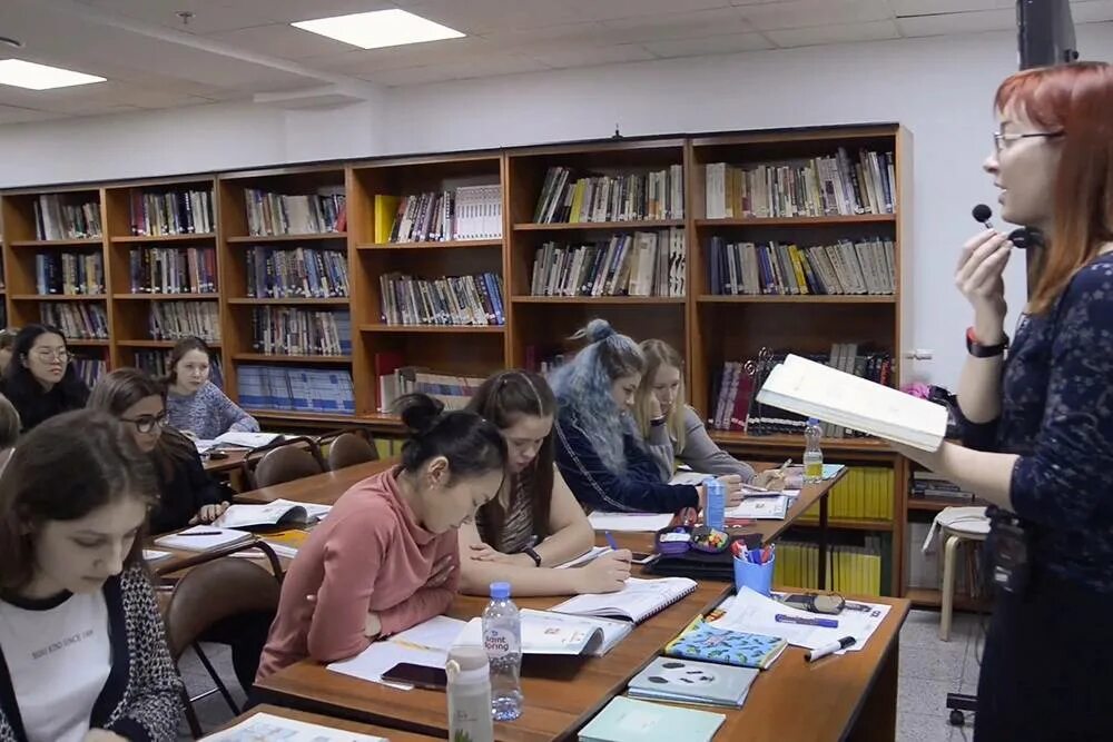 Английский язык курсы москва при посольстве. Английский язык курсы москва при посольстве. Курсы португальского языка. Английский язык курсы москва при посольстве. Иностранные языки в мгимо.