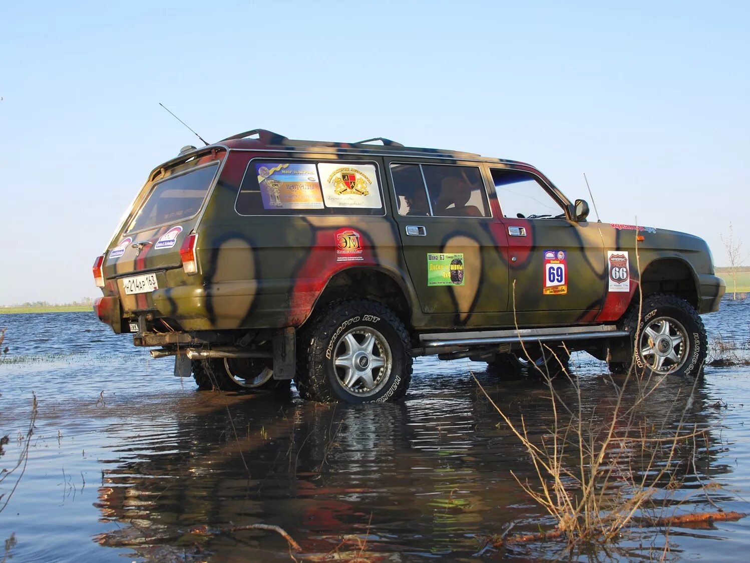 Ваз 2104 полный привод с завода. Ваз 2107 4x4. Ваз 2104 под джип. Ваз 2104 4х4. Ваз 2104 4х4.